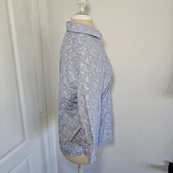 Chico's blue striped floral button down sz medium - Picture 3 of 7